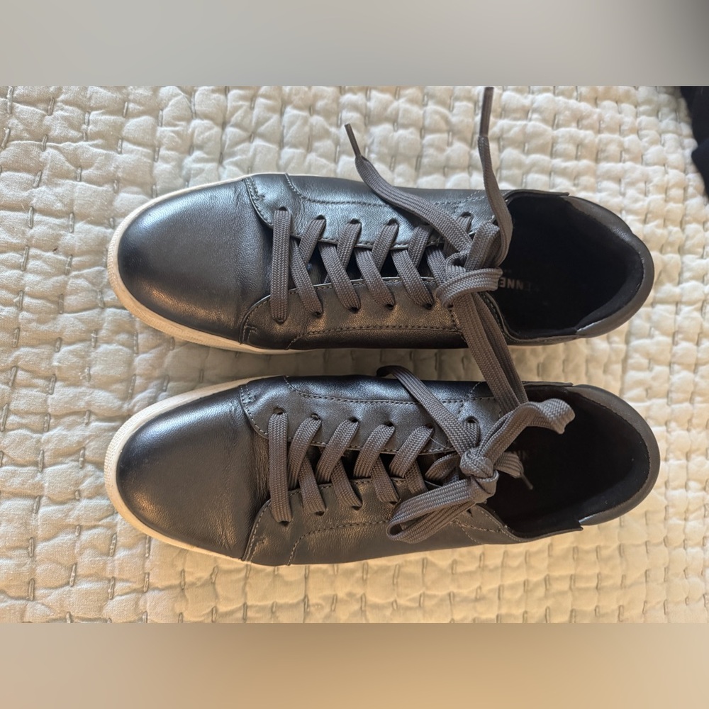Kenneth Cole pewter Leather Sneakers
